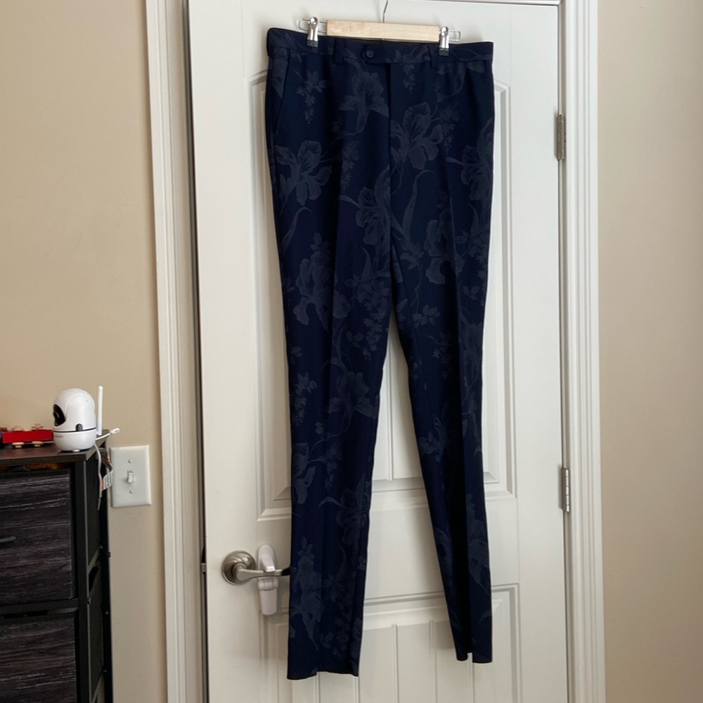 Stacy Adam’s 38 W 44 L slim fit pants